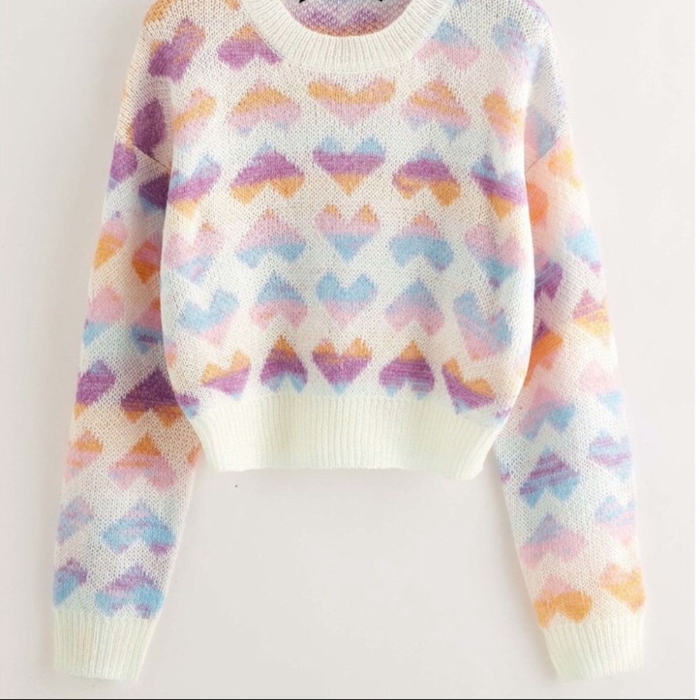 All over heats print sweater pink cream fall